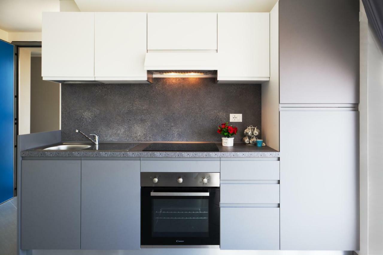 Attico Mutti Apartment Лоано Екстериор снимка